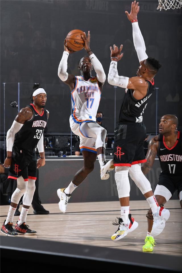 球队内线防 球队内线防