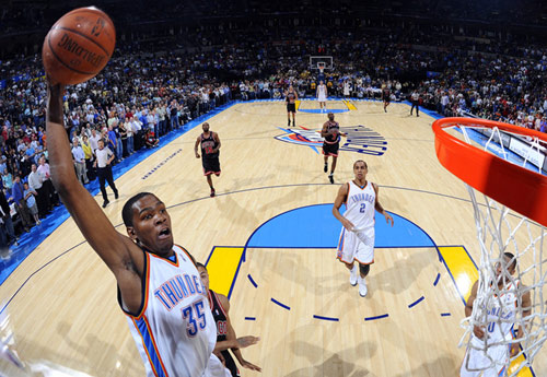 压制对手 压制对手